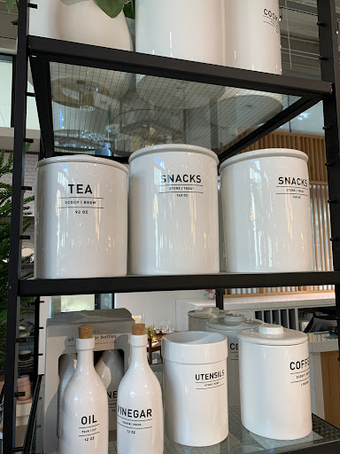 Furniture Store «west elm», reviews and photos, 12848 Queensbury Ln #152, Houston, TX 77024, USA