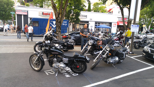 Harley-Davidson Dealer «PDX Speed Shop Harley-Davidson», reviews and photos, 1313 NW Kearney St, Portland, OR 97209, USA