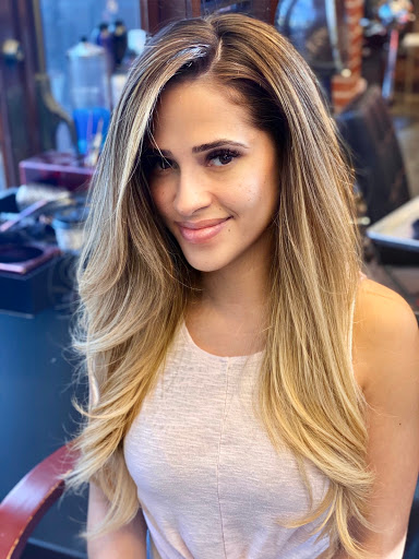 Hair Salon «The Upper Hand Salon: River Oaks», reviews and photos, 1905 Westheimer Rd, Houston, TX 77098, USA