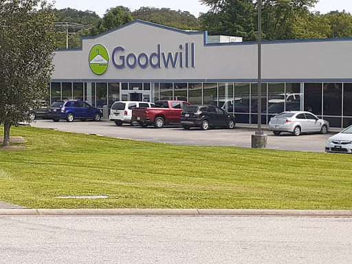 Thrift Store «Goodwill Store», reviews and photos, 4646 Duffy Rd, Floyds Knobs, IN 47119, USA