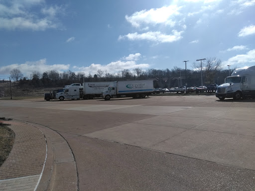 Gas Station «QuikTrip», reviews and photos, 850 McNutt St, Herculaneum, MO 63048, USA