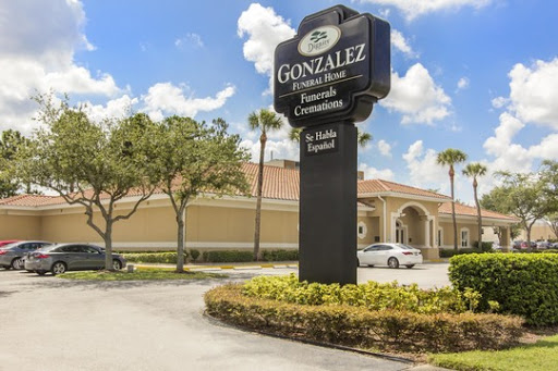 Funeral Home «Gonzalez Funeral Home», reviews and photos, 7209 N Dale Mabry Hwy, Tampa, FL 33614, USA