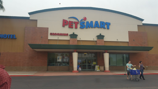 Pet Supply Store «PetSmart», reviews and photos, 1733 S Stapley Dr, Mesa, AZ 85204, USA