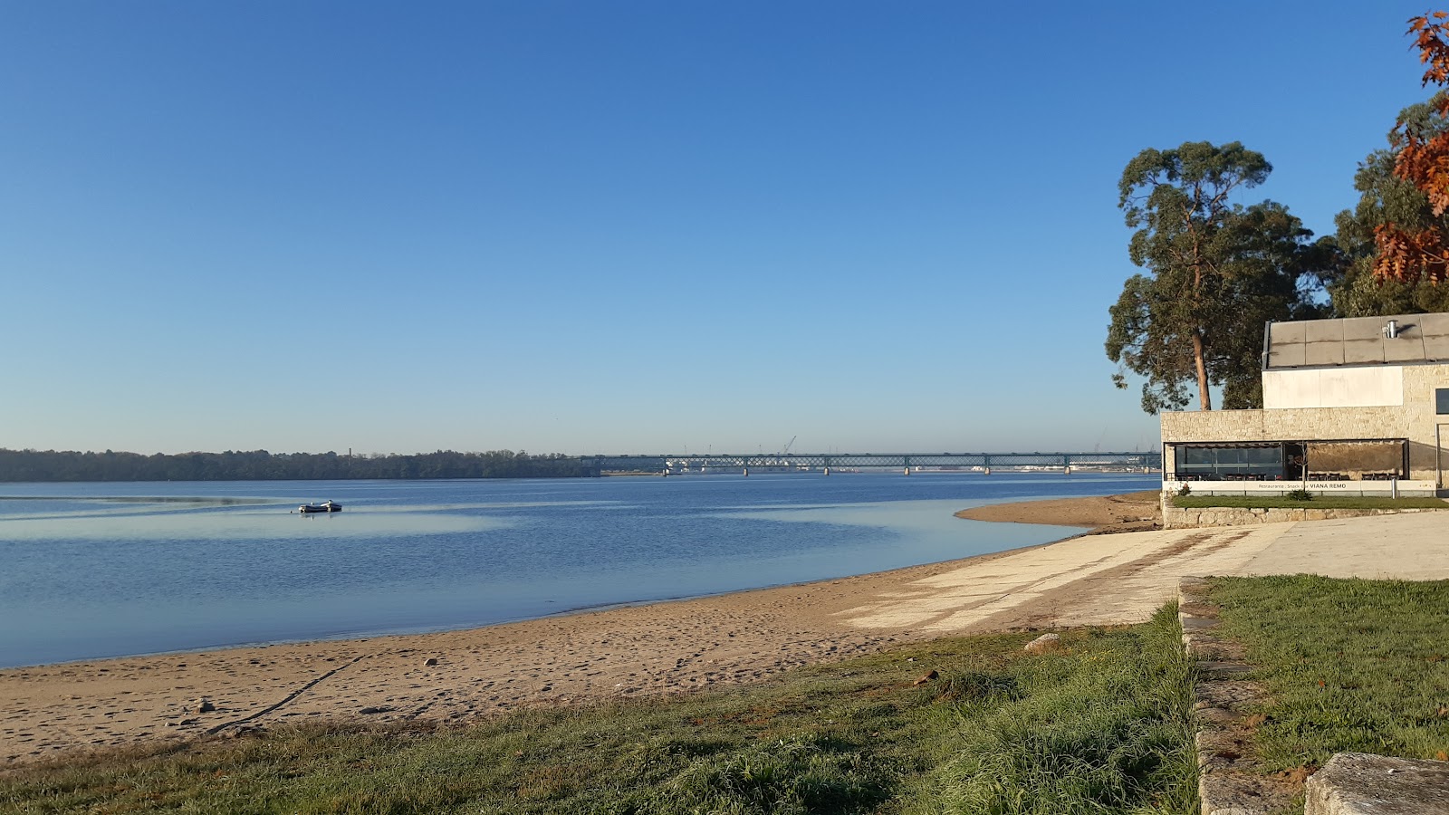 Praia Fluvial do Barracao dos Touros photo #9