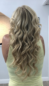 Salon Kym Belle - Photo 3 - Car repair in Tampa, FL, Tampa