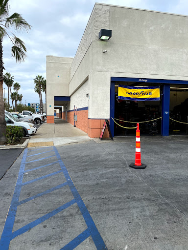 Auto Parts Store «Pep Boys Auto Parts & Service», reviews and photos, 8521 Van Nuys Blvd, Panorama City, CA 91402, USA