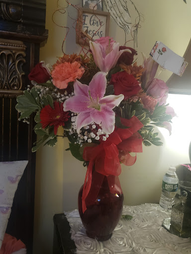 Florist «Piccirillo the Florist», reviews and photos, 31 Ruskin Ave, Methuen, MA 01844, USA