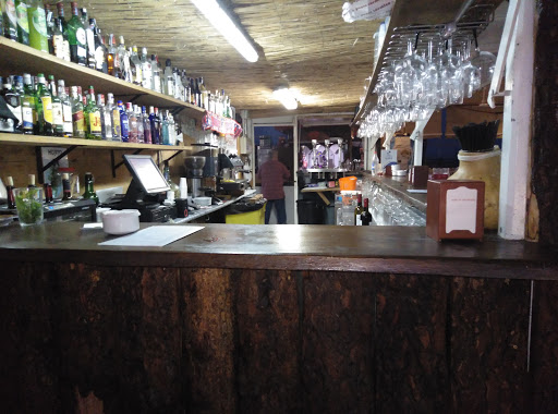 Chringuito La Isla "Bar.          .          .          Tolo"