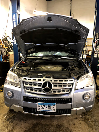 Used Car Dealer «Ace Imports Auto Sales Inc», reviews and photos, 635 14th Ave S, Hopkins, MN 55343, USA