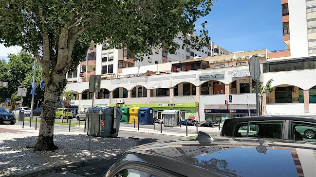 Av. 25 de Abril 208, Massamá, 2745-862 Queluz