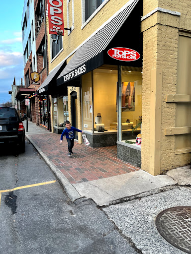 Shoe Store «Tops For Shoes», reviews and photos, 27 N Lexington Ave, Asheville, NC 28801, USA