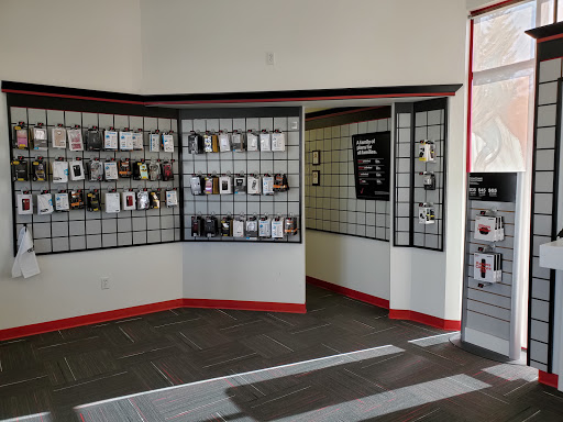 Cell Phone Store «Verizon Wireless - Cellular Plus», reviews and photos, 721 W Park St, Livingston, MT 59047, USA