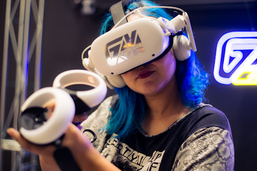 Logo da empresa - GameVerse Arcade VR