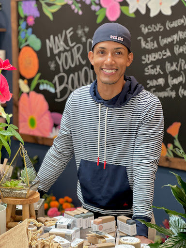 Florist «Halls of Tara Florist», reviews and photos, 2051 Centre St, West Roxbury, MA 02132, USA