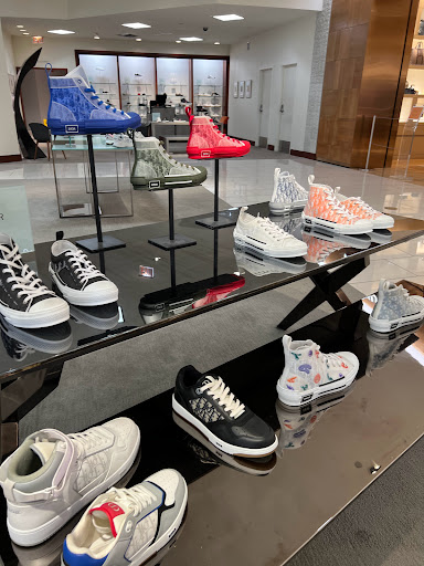 Department Store «Saks Fifth Avenue», reviews and photos, 7687 N Kendall Dr, Miami, FL 33156, USA