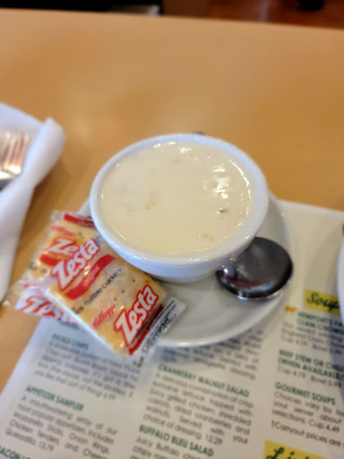 American Restaurant «Newport Creamery», reviews and photos, 296 County Rd, Barrington, RI 02806, USA