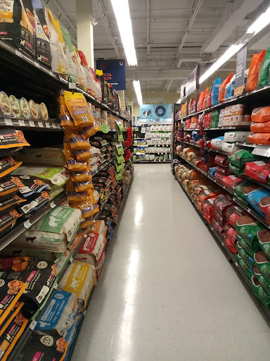 Pet Supply Store «Petco Animal Supplies», reviews and photos, 1009 E Commercial Blvd, Oakland Park, FL 33334, USA