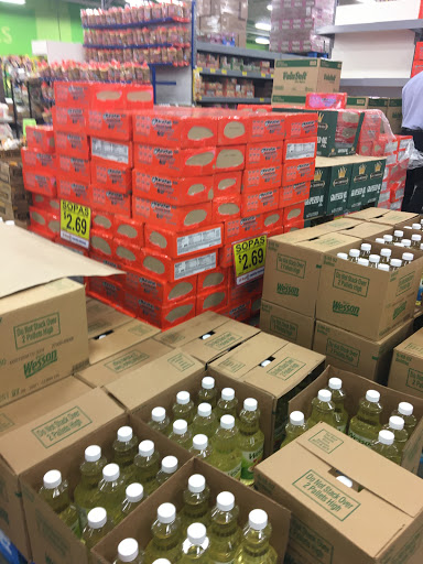 Grocery Store «El Super», reviews and photos, 4421 University Ave, San Diego, CA 92105, USA