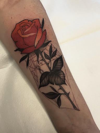 Explore small flowers tattoo ideas, creative tattoo ideas in Grants Pass, available at Maya Wild Art