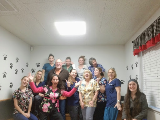 Donut Shop «Donut King», reviews and photos, 1807 Santa Rita Rd, Pleasanton, CA 94566, USA