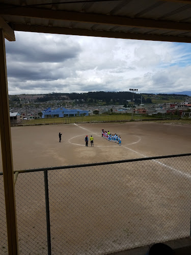 Opiniones de Liga San José De Guamani en Quito - Gimnasio