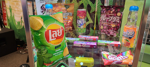 Gift Shop «Myxed Up Creations Aurora», reviews and photos, 1718 S Chambers Rd, Aurora, CO 80017, USA