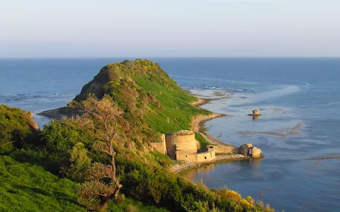 Rodoni Castle ruins image