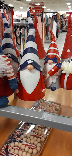 Department Store «T.J. Maxx», reviews and photos, 485 E Lincoln Hwy, New Lenox, IL 60451, USA