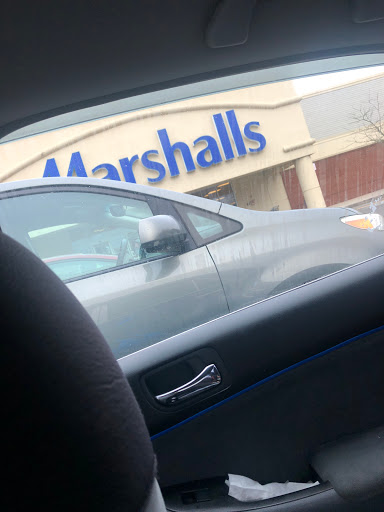 Department Store «Marshalls», reviews and photos, 2650 Sunrise Hwy, East Islip, NY 11730, USA