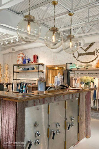 Boutique «Kristi Boutique», reviews and photos, 339 1st St, Aspinwall, PA 15215, USA