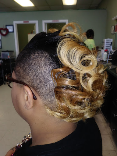 Beauty Salon «Anointed Hands Hair Salon», reviews and photos, 5623 Uvalde Rd, Houston, TX 77049, USA
