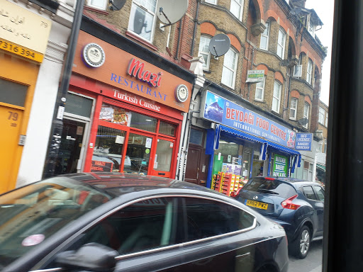 Mazi Restaurant