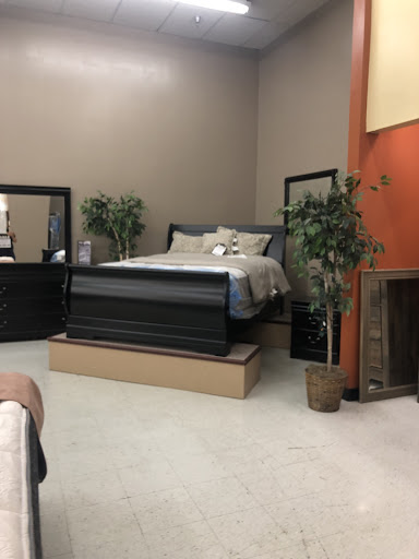 Thrift Store «Downtown Rescue Mission Thrift Store», reviews and photos