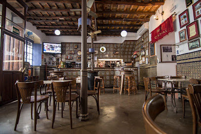 Bar Central - C. Juan Carlos I, 46, 41470 Peñaflor, Sevilla, Spain