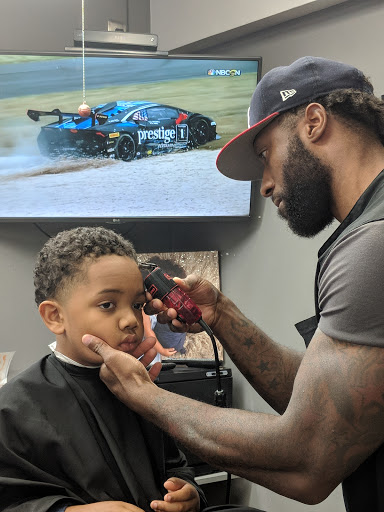 Barber Shop «Tads BarberShop», reviews and photos, 2509 S College Rd, Wilmington, NC 28412, USA