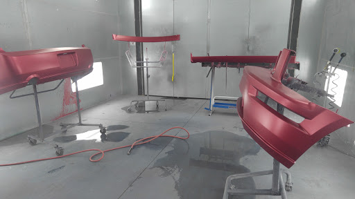 Auto Body Shop «Burton Paint & Body Shop», reviews and photos, 10401 Knotty Pine Ln, Glen Allen, VA 23059, USA