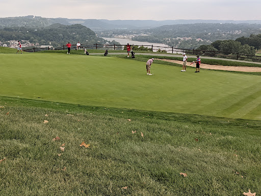 Golf Course «Longue Vue Club», reviews and photos, 400 Longue Vue Dr, Verona, PA 15147, USA