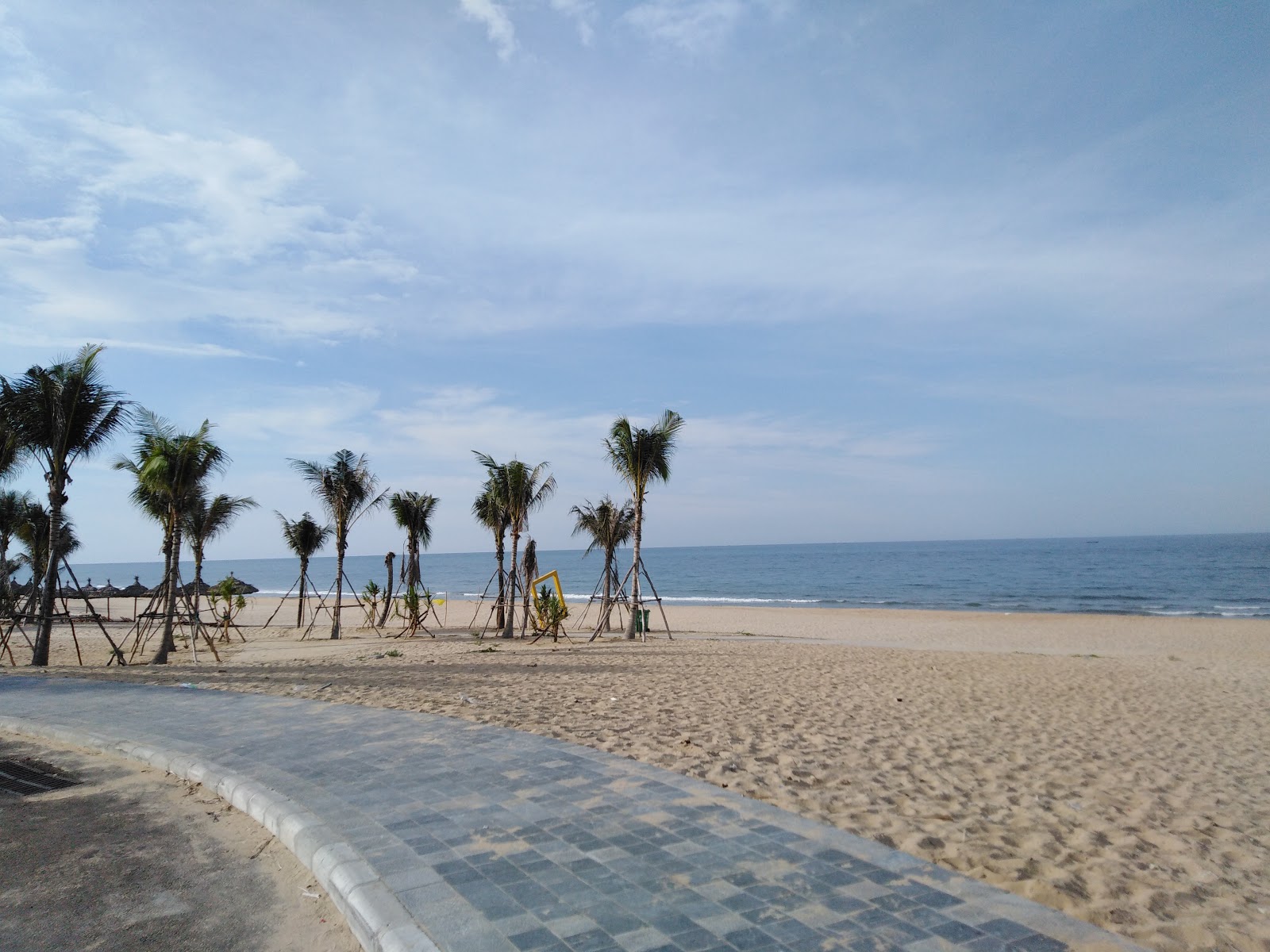 Φωτογραφία του Lang Co Beach παροχές περιοχής