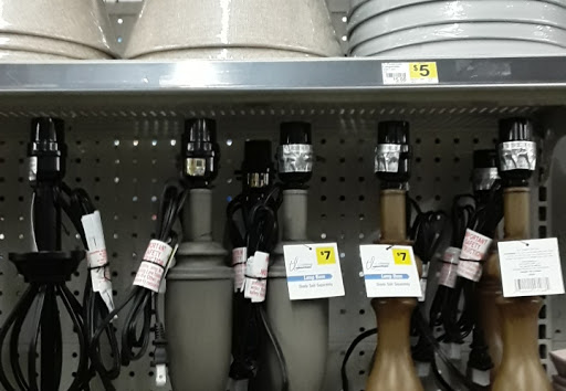 Discount Store «Dollar General», reviews and photos, 1241 E McCart St, Krum, TX 76249, USA