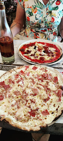 Plats et boissons du Restaurant italien Baïla Pizza - Demi Lune à Poitiers - n°19