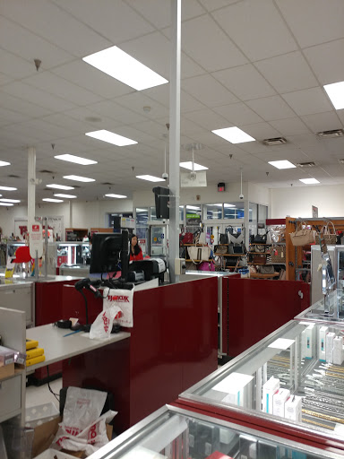Department Store «T.J. Maxx», reviews and photos, 10300 Main Street, Fairfax, VA 22030, USA