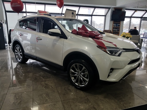 Car Dealer «Wilson Toyota Scion», reviews and photos, 2212 S Duff Ave, Ames, IA 50010, USA