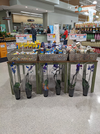 Supermarket «Publix Super Market at Pelham Commons», reviews and photos, 215 Pelham Rd, Greenville, SC 29615, USA