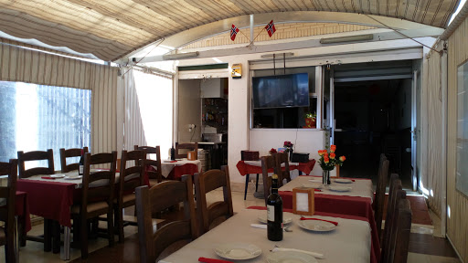 Restaurante Taj Tandoori - Av. del Port, 7, 03570 Villajoyosa, Alicante, España