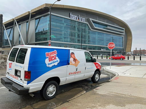 Cleaning companies in Milwaukee