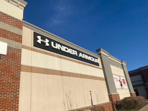 Sportswear Store «Columbia Outlet Store», reviews and photos, 400 South Wilson Road #480, Sunbury, OH 43074, USA