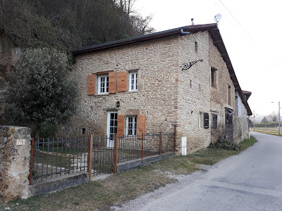 LE PETIT GÎTE DE LA MARNE à Châtillon-Saint-Jean