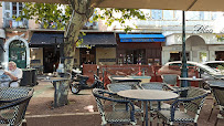 Atmosphère du Café Café Albert 1er à Bastia - n°3