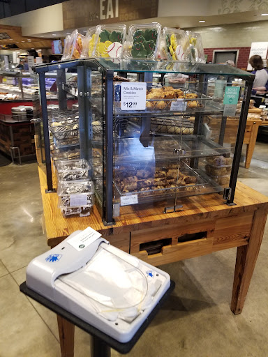 Grocery Store «Whole Foods Market», reviews and photos, 1817 Thomasville Rd, Tallahassee, FL 32303, USA