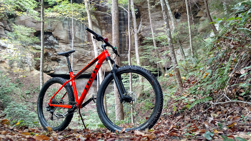 Bicycle Store «Trek Bicycle Westerville Northgate», reviews and photos, 5985 Maxtown Rd, Westerville, OH 43082, USA